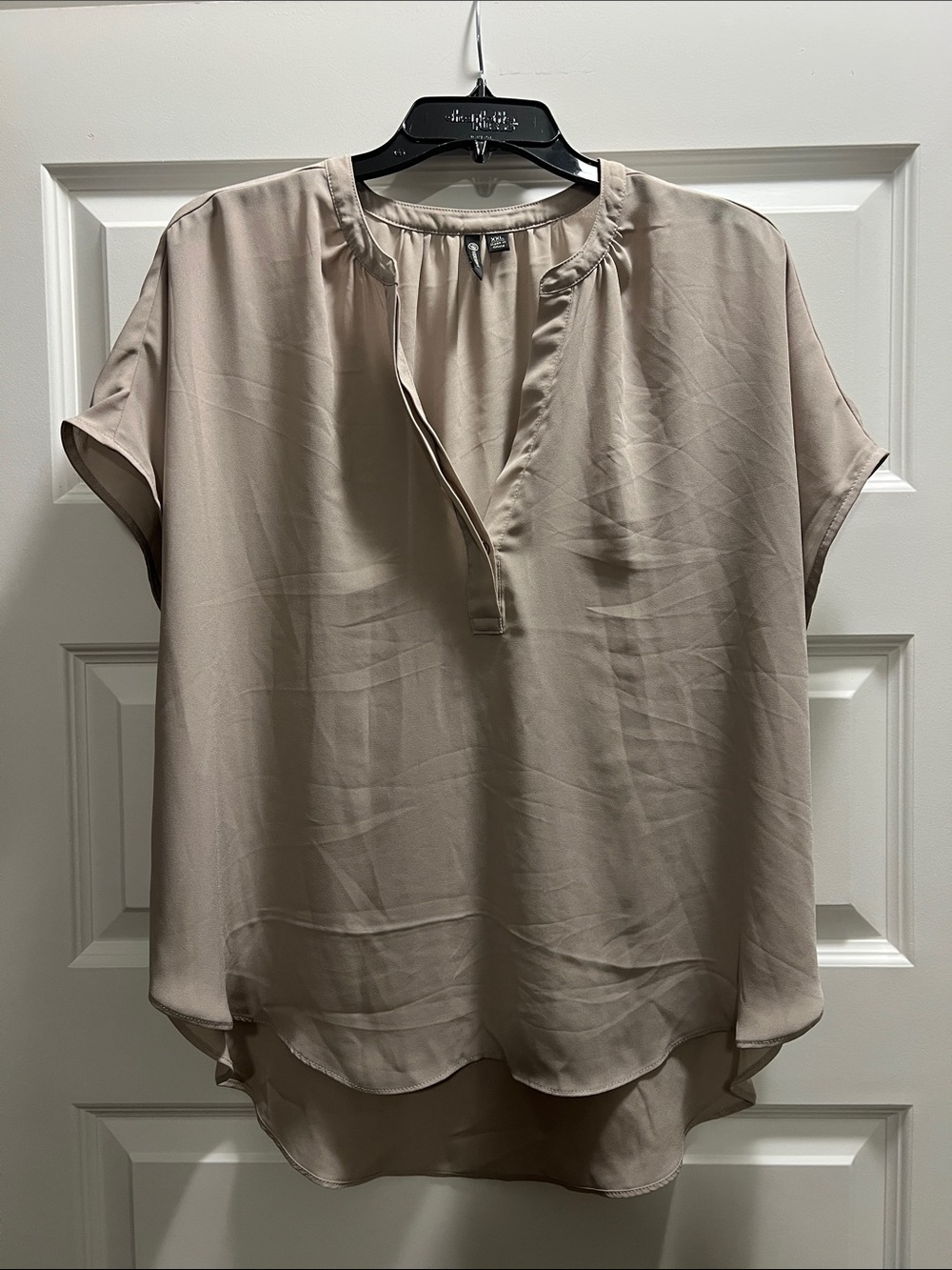 Versona Light Taupe Split-Neck Short Sleeve Blouse